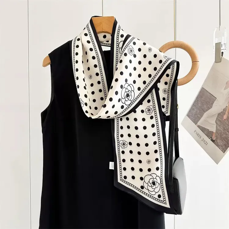 米色波点茶花飘带约16*150cm真丝100%桑蚕丝印花丝巾女飘带