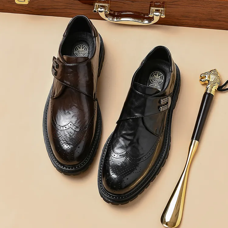 1716皮鞋男新款尖头百搭男士休闲英伦布洛克雕花一脚蹬潮流厚底鞋