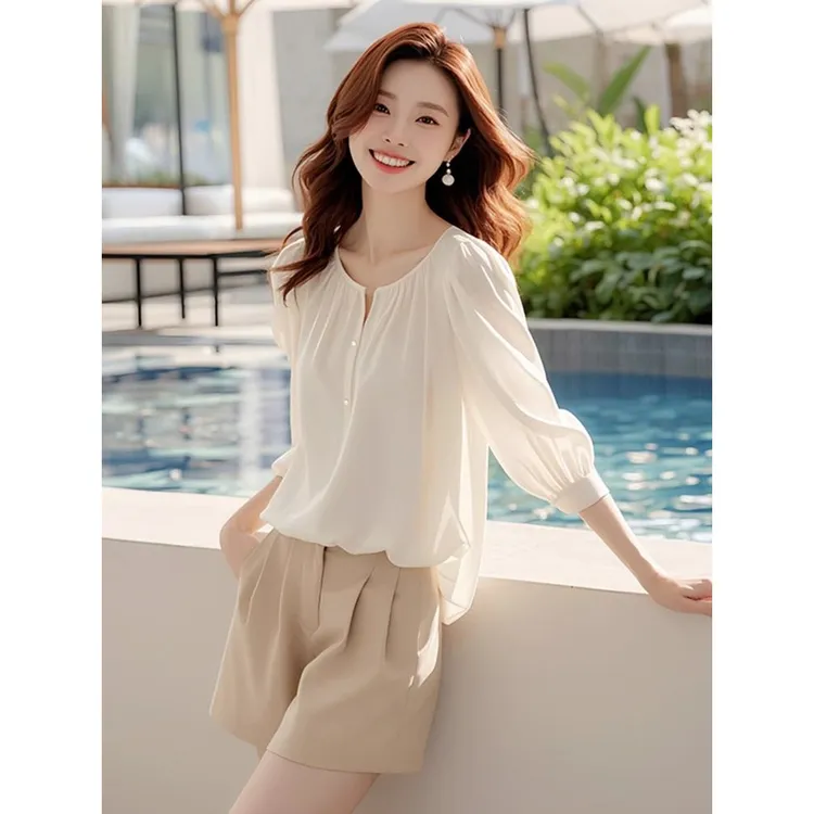 【7705人收藏】今年流行的法式气质绝美漂亮时尚白色雪纺七分袖上衣