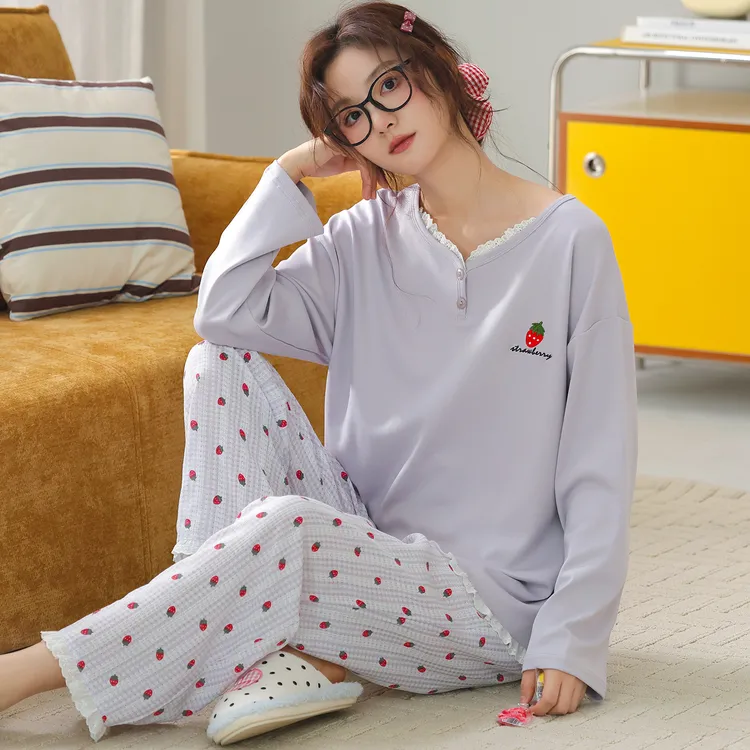 卡之恋睡衣女春秋季新款长袖纯棉浅紫草莓洋气可外穿居服