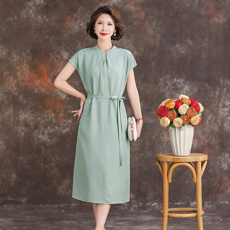 齐黛年轻版真丝连衣裙女2025夏季新款短袖立领气质优雅妈妈a字裙