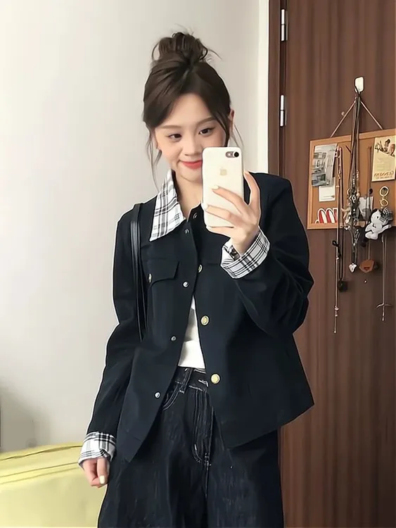 独特漂亮的初秋外套女2025新款春秋小个子休闲翻领格纹拼接夹克潮