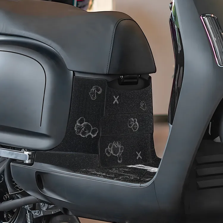 适用五羊本田NWF125加厚磨砂脚踏贴纸脚垫防刮防滑保护贴膜配件贴