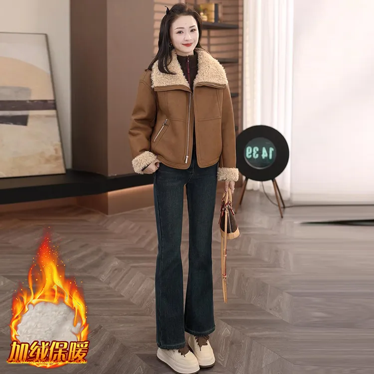 2025年冬季新款加绒加厚毛毛翻领短外套女时尚休闲百搭显瘦上衣潮