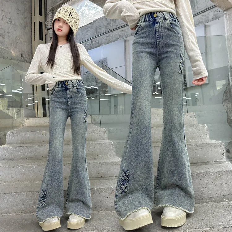 女童喇叭裤春秋网红洋气2025新款儿童复古牛仔裤修身弹力显高长裤