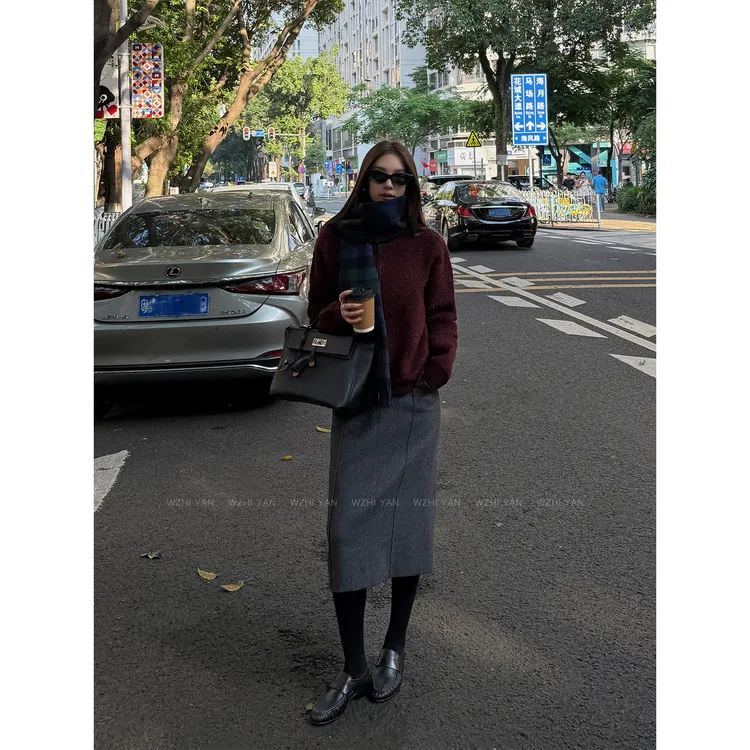 【莫奈雪夜】“羊毛裙”高品质极简舒适百搭A字立体线毛呢半身裙22120