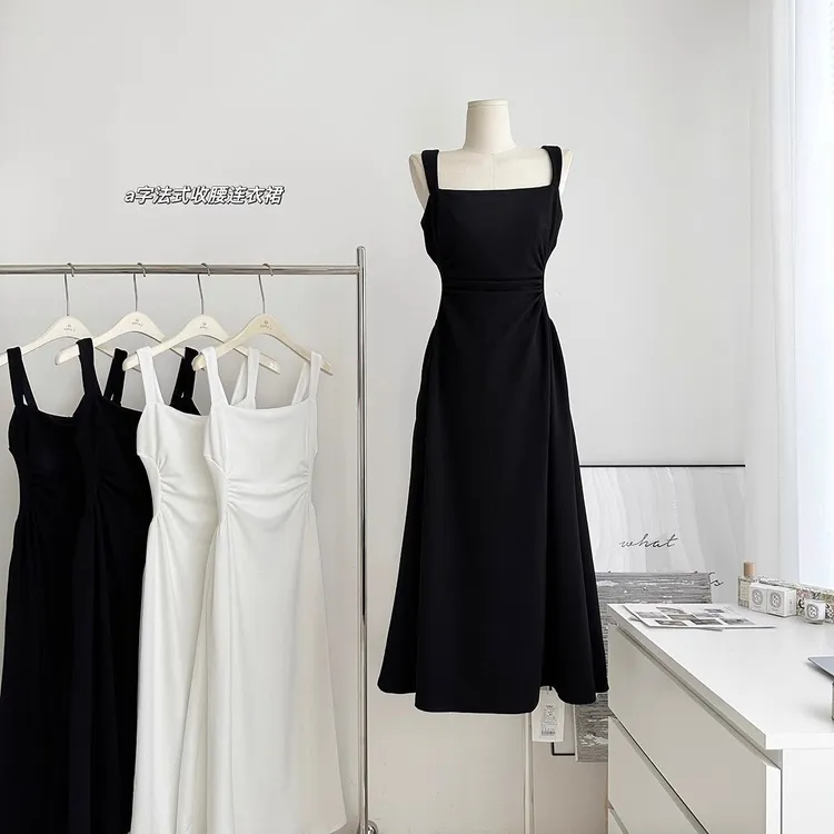 白色吊带连衣裙长裙夏季2025女装新款气质法式收腰显瘦赫本风裙子