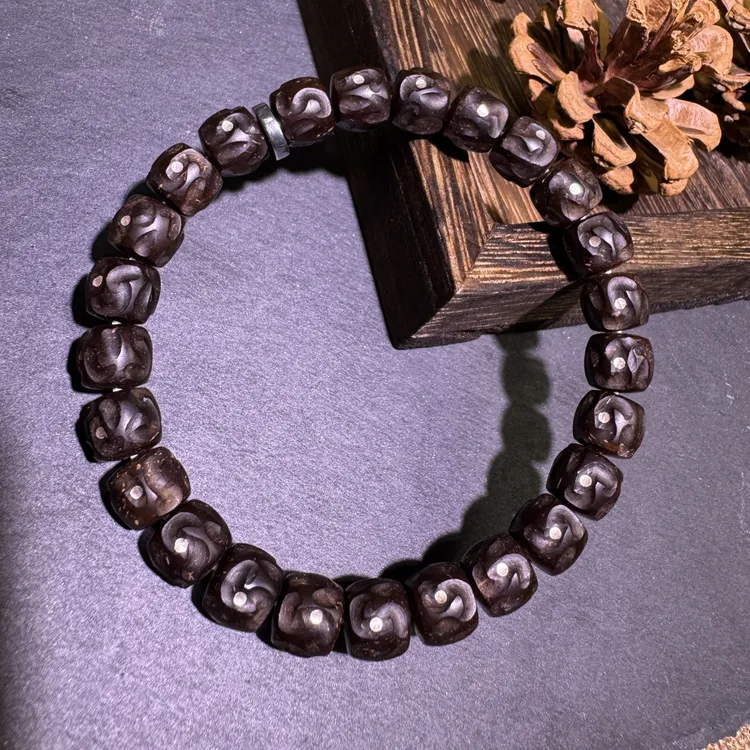 满钉乱山 原生态椰蒂手工干磨干抛9mm*8mm