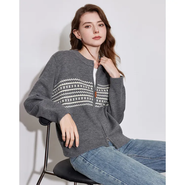 初语针织开衫25冬新款时尚圆领拉链费尔岛提花毛衣毛线衣外套上衣