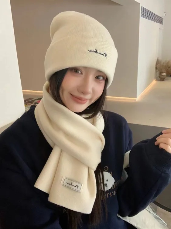 韩系刺绣保暖针织帽子百搭女时尚护耳保暖韩版秋冬季帽子围巾