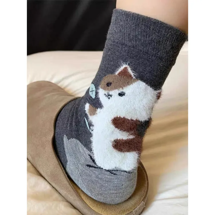 可爱猫咪袜卡通简约甜美设计高颜值秋季新品中筒袜子猫咪图案袜C