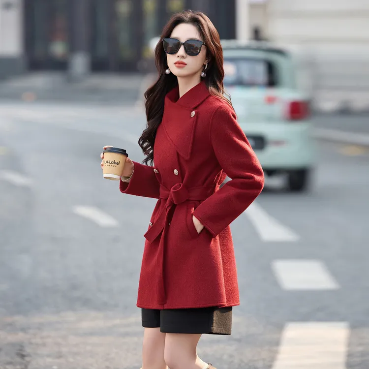 红色毛呢中长款双排扣系带大衣女2025冬新款时尚收腰新年战袍外套