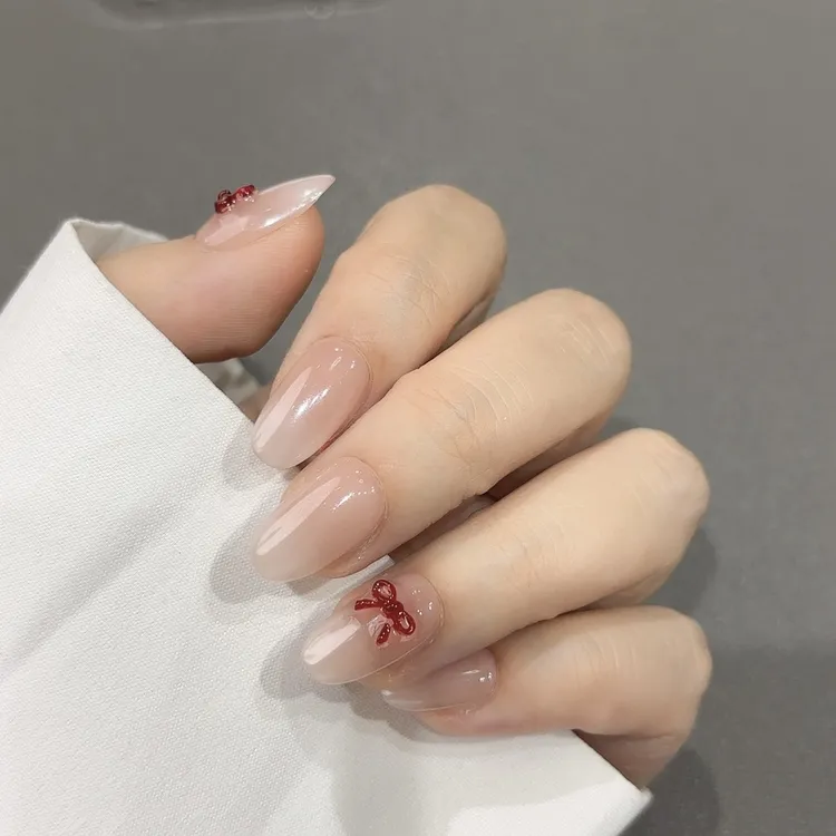 【霜白】海莉乳白色渐变蹭粉冰透裸色显白纯手工穿戴甲