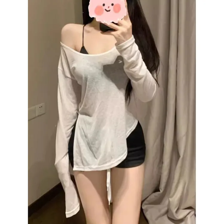 轻盈透气型宽松款女长袖上衣夏季海边度假风露背设计白色潮气服饰