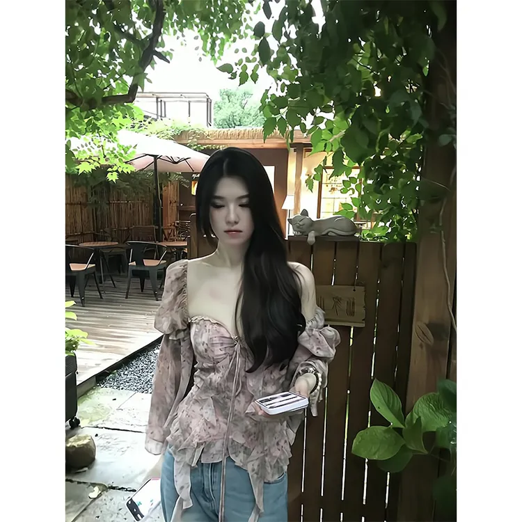 2025新款女士夏季复古纯欲风碎花长袖收腰显瘦衬衫上衣高腰牛仔裤