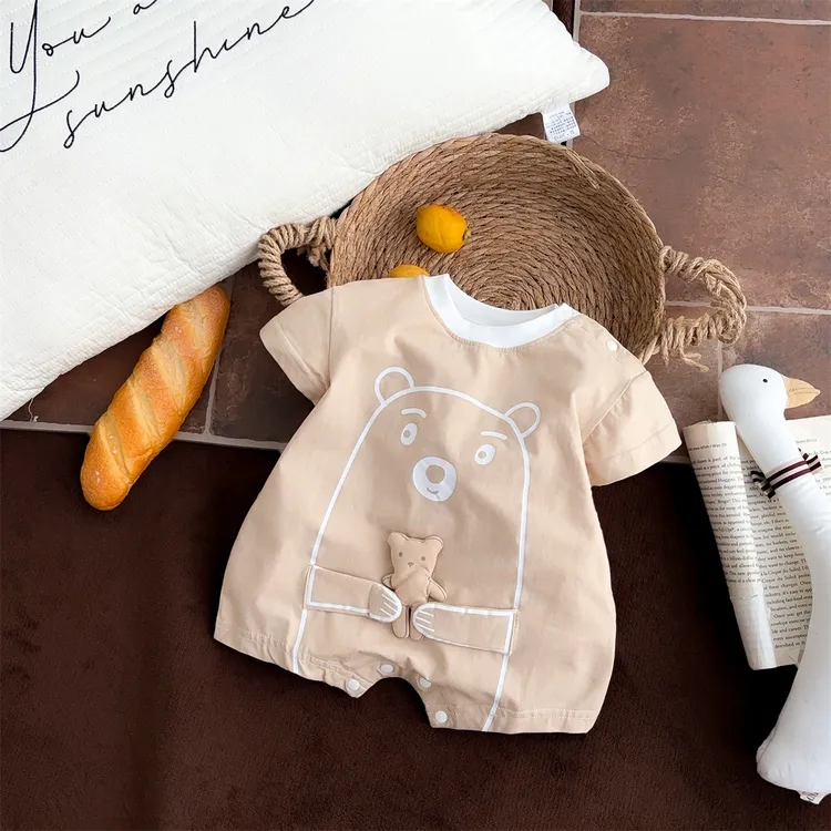 婴儿新品薄款夏季洋气百搭哈衣包屁衣小熊卡通时髦外出服宝宝哈衣