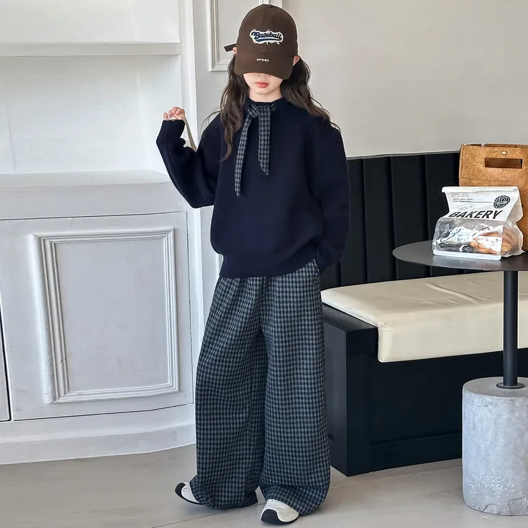 女童加厚毛衣冬季2026新款洋气儿童纯色保暖打底衫加绒格子裤套装