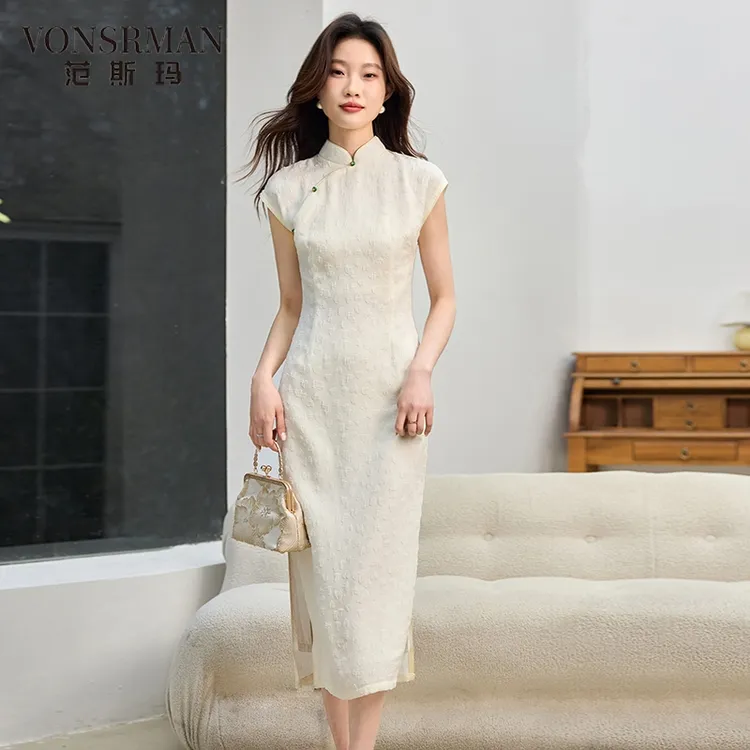 白色送考旗袍新中式时尚连衣裙2025新款夏今年流行爆款桑蚕丝裙子