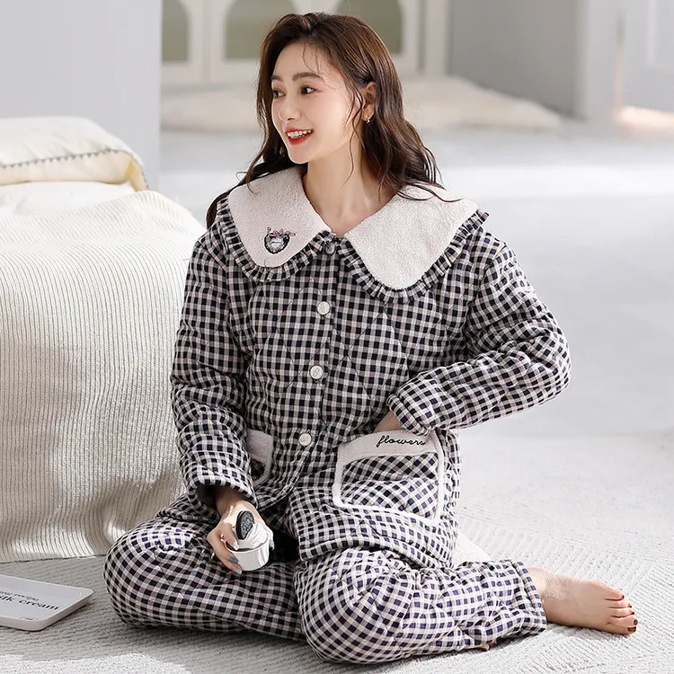 睡衣女士冬款三层加厚梭织夹棉袄冬天珊瑚绒加绒色织格家居服套装