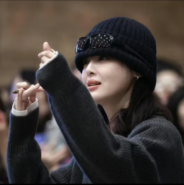 辛芷蕾人偶周边钩织成品发货