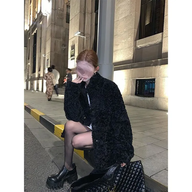 真正的富人区2.0 韩版皮毛一体2024秋冬新款加厚保暖宽松毛毛外套