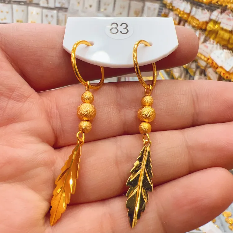 铜合金耳饰 e083 新款时尚休闲百搭金球树叶耳环