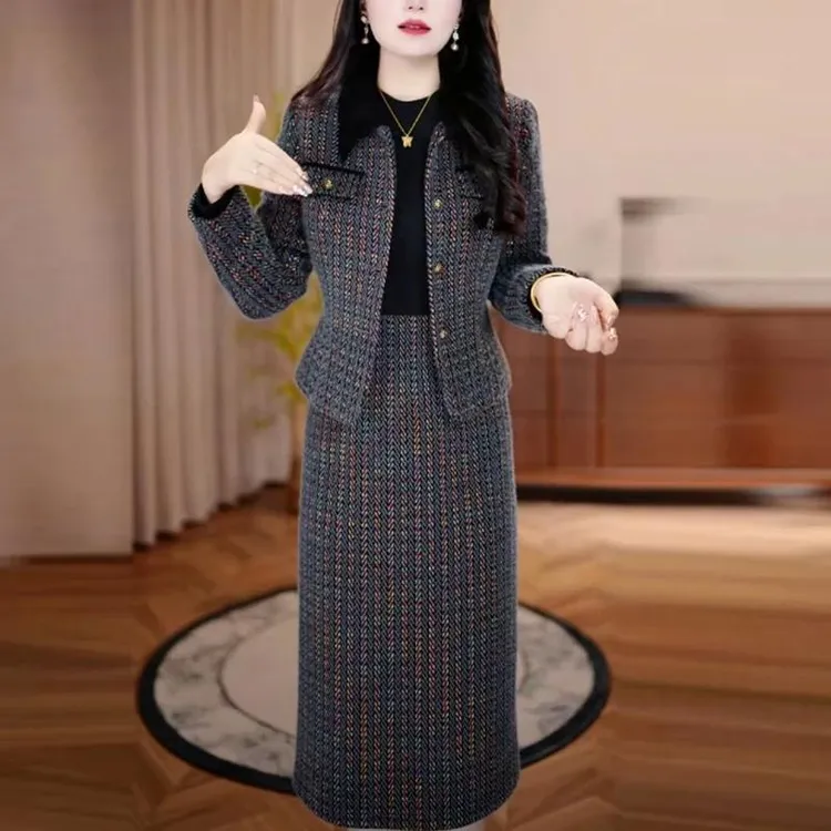 秋冬季套装女2025新款爆款贵妃绒连衣裙高端洋气妈妈装两件套裙子