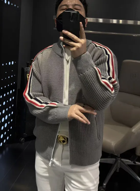 【马哥严选】秋冬新款时尚百搭情侣休闲透气韩版针织立领外套潮流