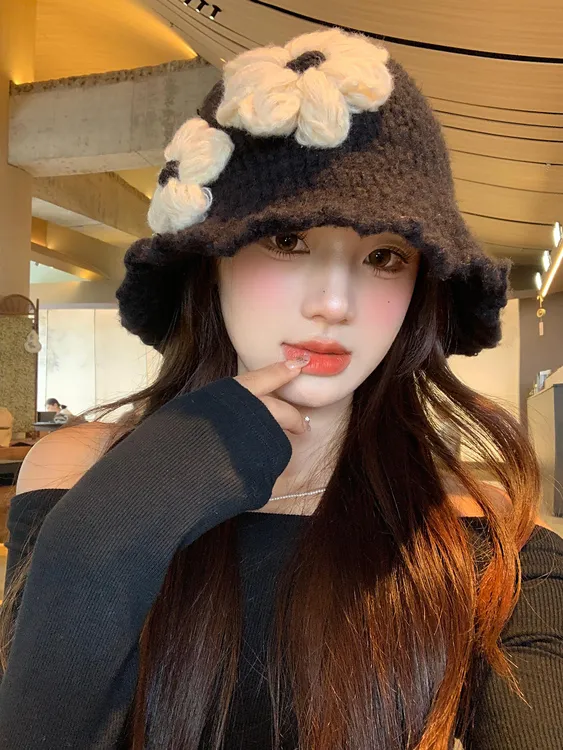 高级感黑色花朵针织渔夫帽女秋冬季显脸小盆帽大头围保暖水桶帽子