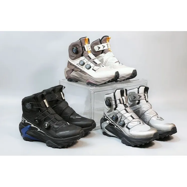 防滑户外徒步鞋耐磨防水缓震高帮保暖登山鞋 6668（SR）