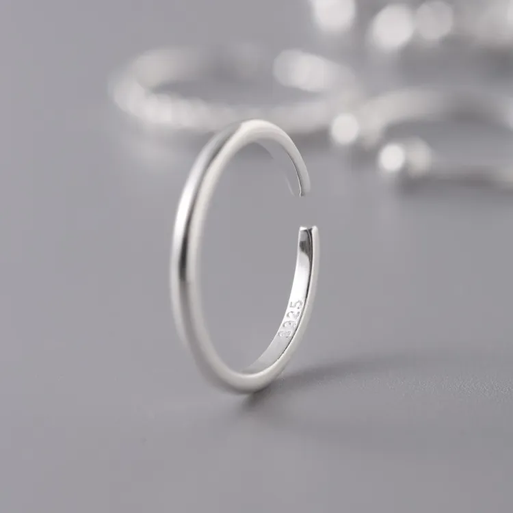 925银戒指 纯银小尾戒光面素圈尾戒女款小号小拇指戒指简约冷淡风