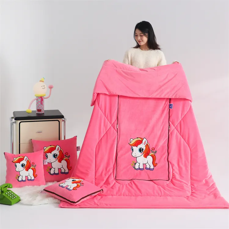 抱枕抱枕被二合一车内汽车抱枕可折叠抱枕被子两用小马的抱枕被