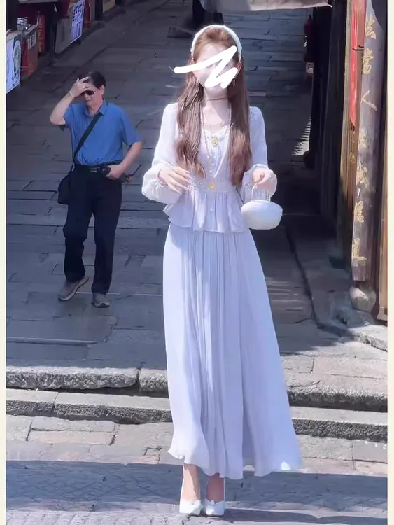 早秋巨好看一整套高端名媛气质独特漂亮新中式上衣半身裙两件套装