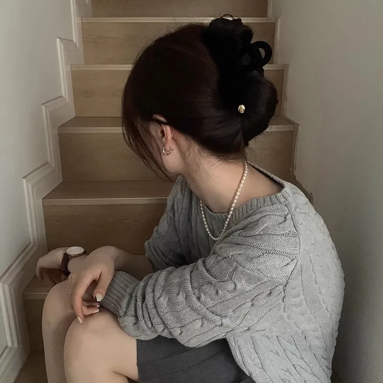 韩国精致丝绒蝴蝶结抓夹女高级感鲨鱼夹发夹后脑勺盘发发饰秋冬