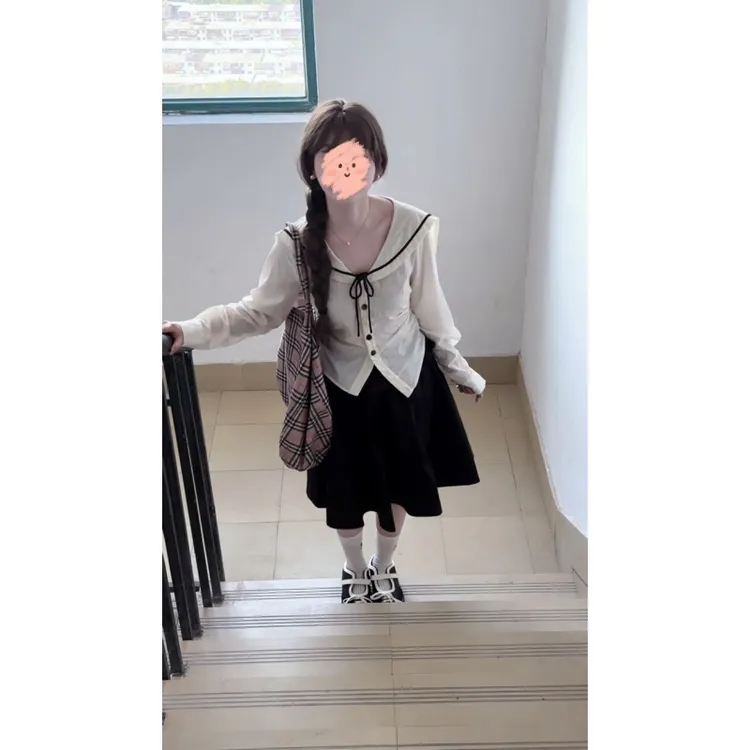 学院风海军领衬衫女秋季穿搭设计感不规则打底衫上衣+半身裙套装