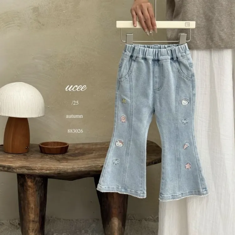 女童喇叭裤25新款高弹刺绣牛仔裤百搭洋气设计感可爱休闲可开档韩