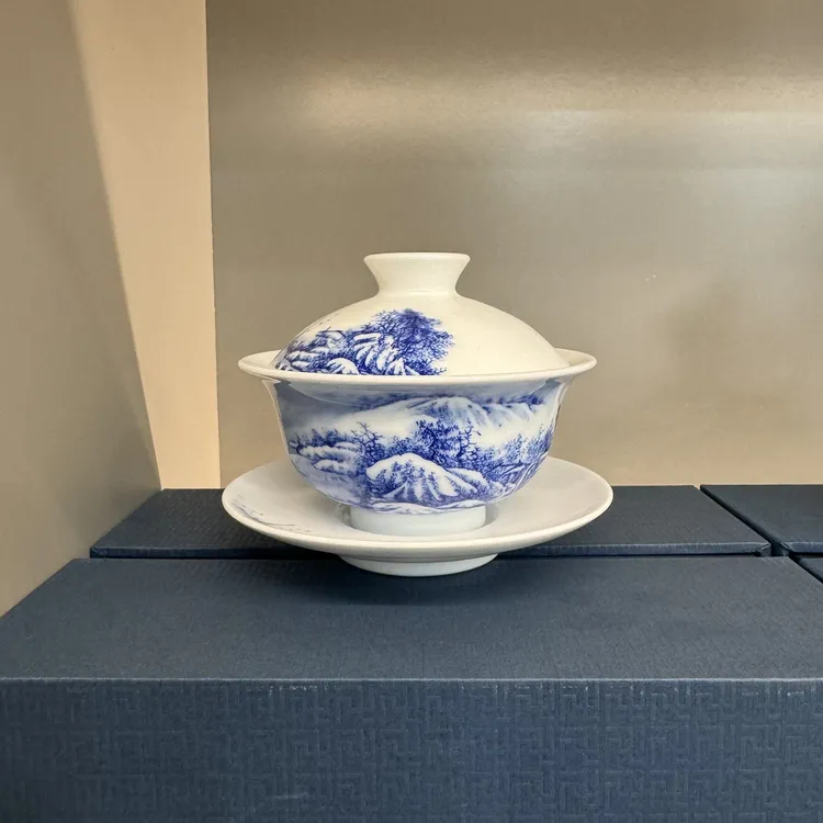 当代 九段烧妙手青花山水盖碗景德镇高端手绘陶瓷送礼茶具120ml