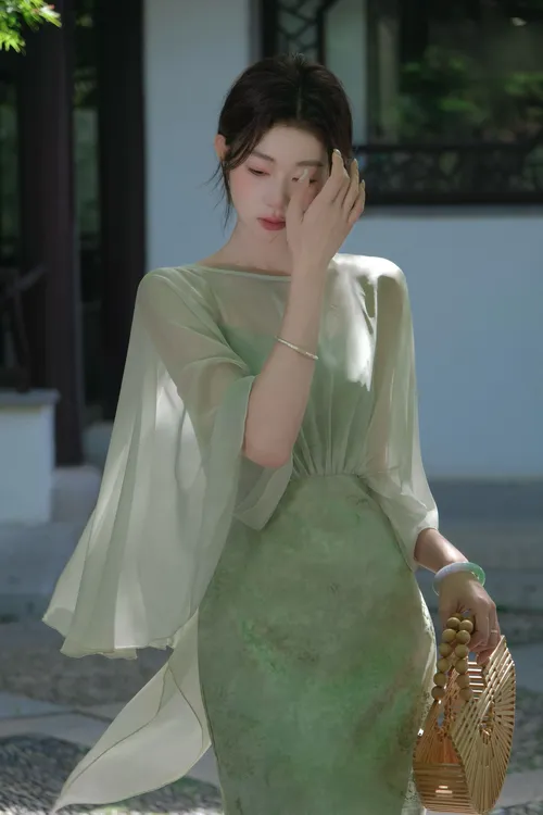 EIA一尧新中式国风【枕上书】清冷素雅气质连衣裙禅意假两件设计裙