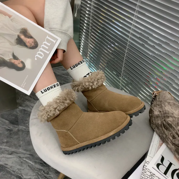 欧货冬季真皮羊羔毛毛鞋翻领两穿复古勃肯鞋平底雪地棉靴加厚女鞋