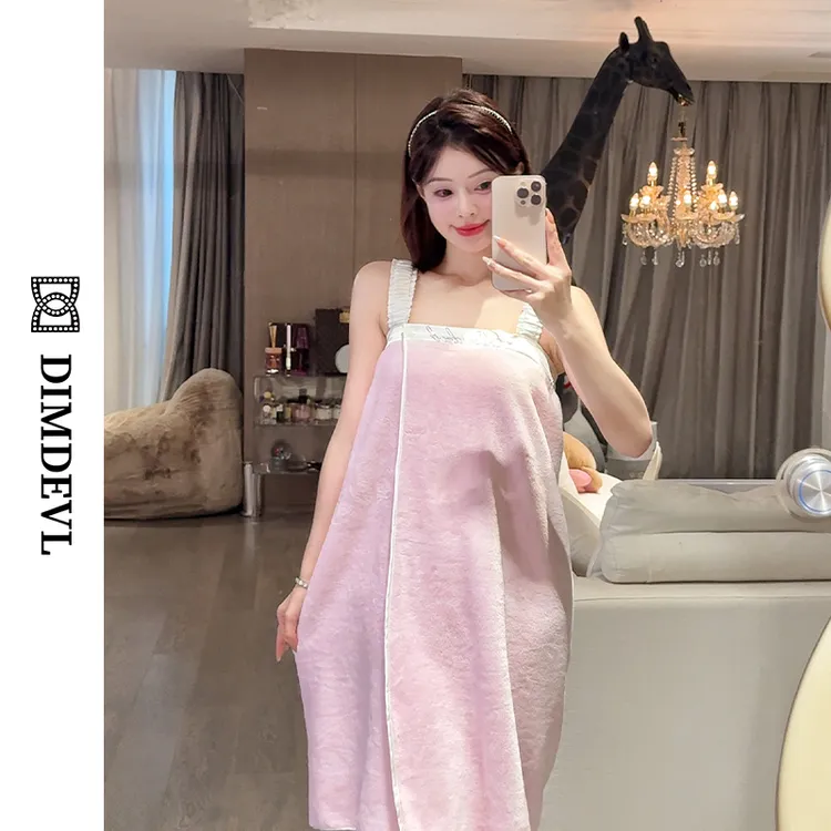 DIMDEVL/汀黛法兰绒甜美时尚柔软亲肤性感背带无袖吊带肩带款睡裙