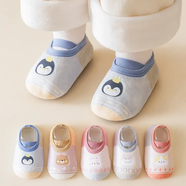宝宝地板袜秋冬季加绒加厚防滑不掉跟室内儿童地板鞋新生儿学步袜