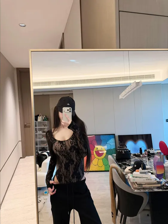 纯欲性感收腰显瘦长袖蕾丝连体衣女秋冬辣妹气质上衣宽松长裤套装