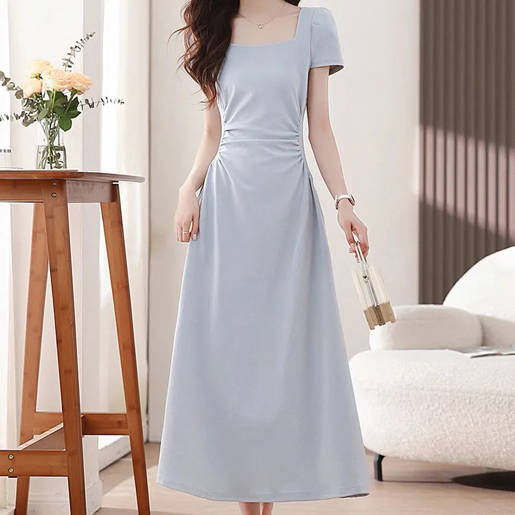 拉夏贝尔高级感法式连衣裙女2025年夏季方领泡泡袖收腰显瘦长裙子