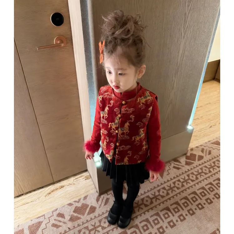 壹妈童装中国风女童冬款套装新中式汉红色夹棉马甲拜年服百搭毛衣