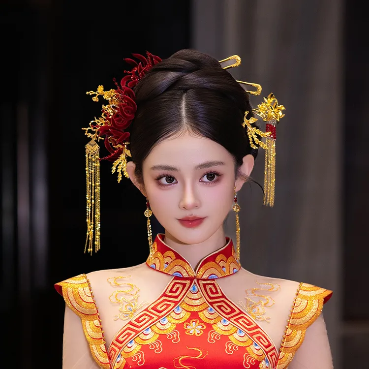 合金婚庆饰品 新娘高级感造型金色红色绒花秀禾流苏步摇发饰G0331