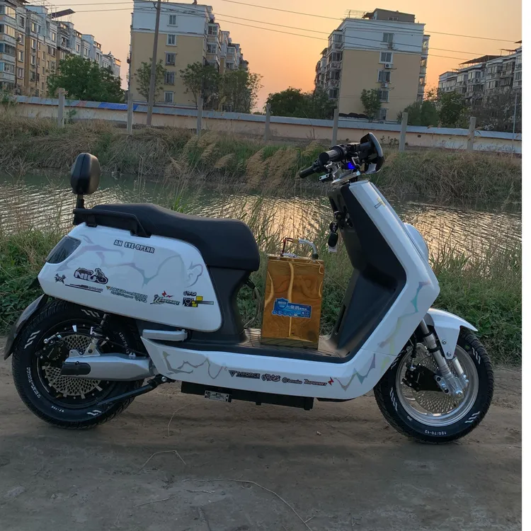 新款大牛N7电动摩托车6072V外卖大功率高速长跑王外卖车电瓶车
