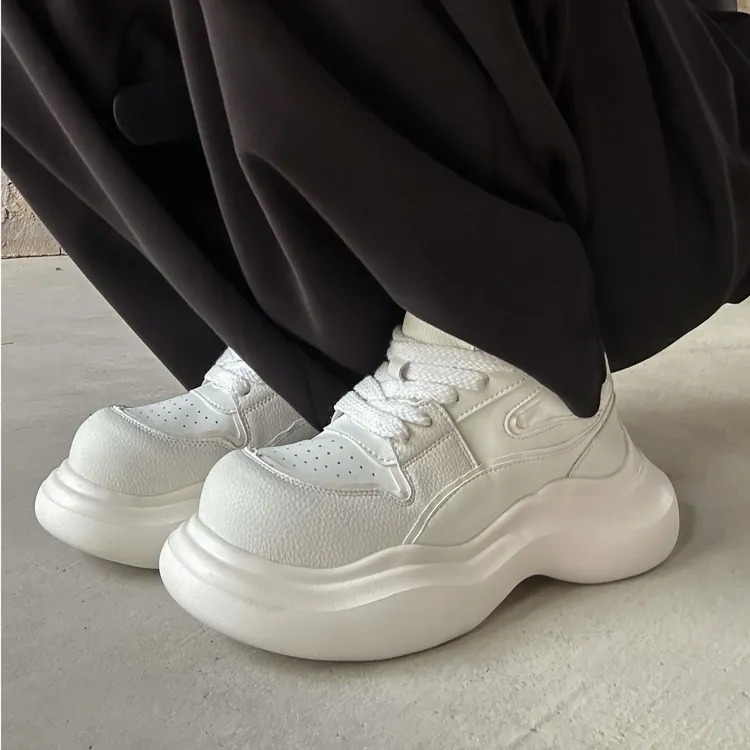 A680-3 SGIRLTWTW欧韩范时尚休闲鞋百搭小白鞋专柜正品板鞋潮鞋女