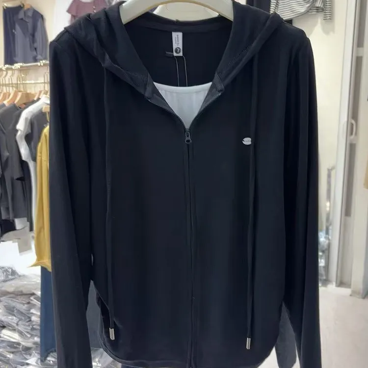 2593拉链假两件套早秋连帽巨好看百搭休闲风女士户外时尚长袖带帽