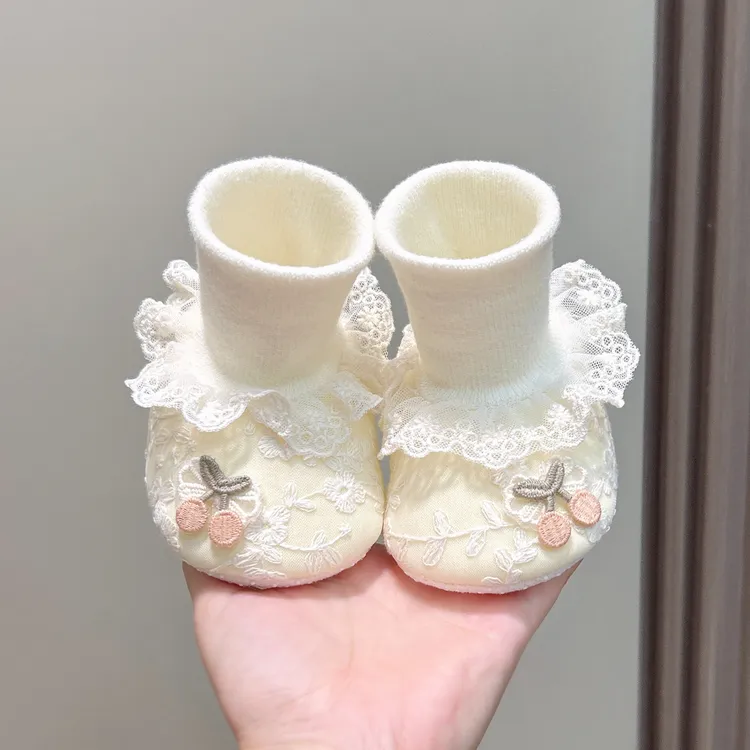 春秋植物花卉女宝宝防滑婴儿鞋子冬季儿童公主幼儿袜子秋季婴儿鞋