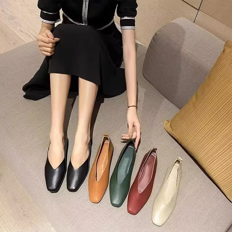 2025新款软皮方头浅口低跟秋季奶奶鞋单鞋韩版夏季舒适百搭轻便鞋